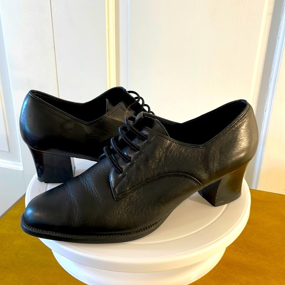 💎 Vintage What’s What Black shoes with stretch laces (slip on) Size 9 💎 - Picture 1 of 8